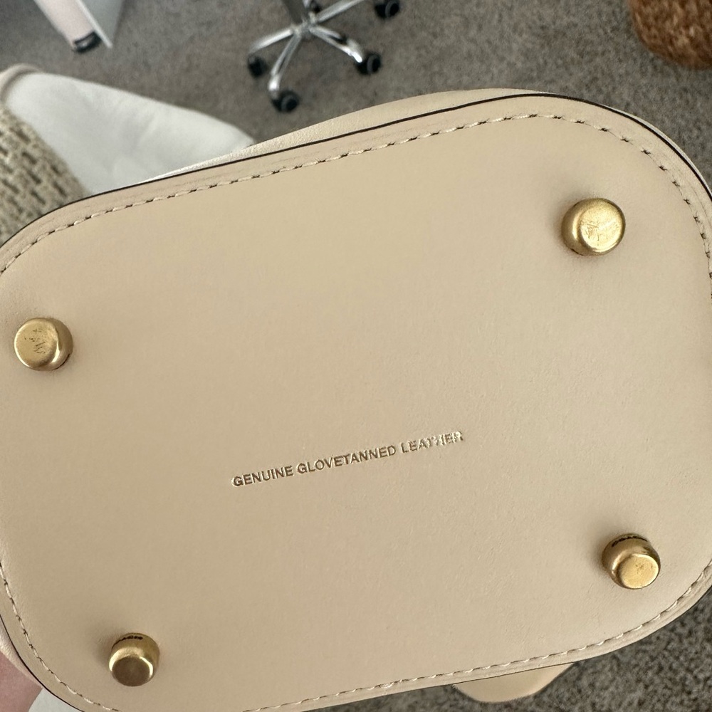 Coach bucket bag - Picture 5 of 6